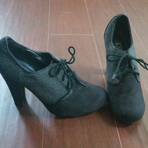 XOXO Jasmine Black Suede Oxford Heels